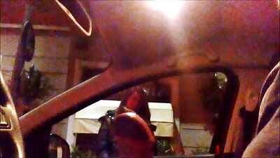 Rubia madura Brandi Love se videos de mujeres desnudas caseros corre de masturbación con la mano en la cámara.